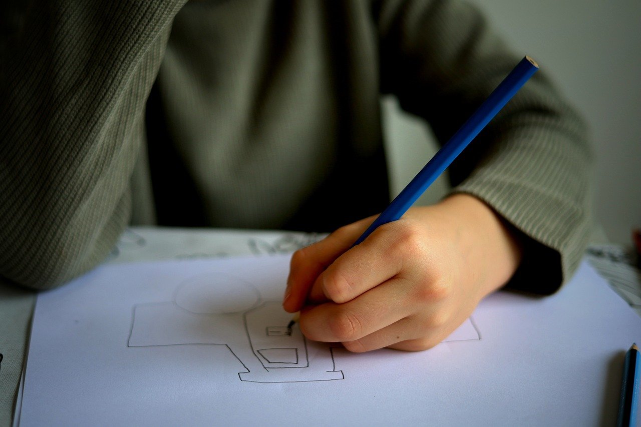 child, school, draw-8347081.jpg